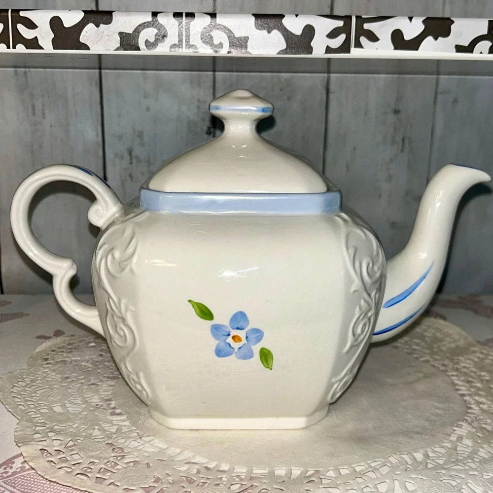 Vtg Ellgreave Ceramic‎ Teapot Hand Painted Butterfly Floral Blue  Cottagecore